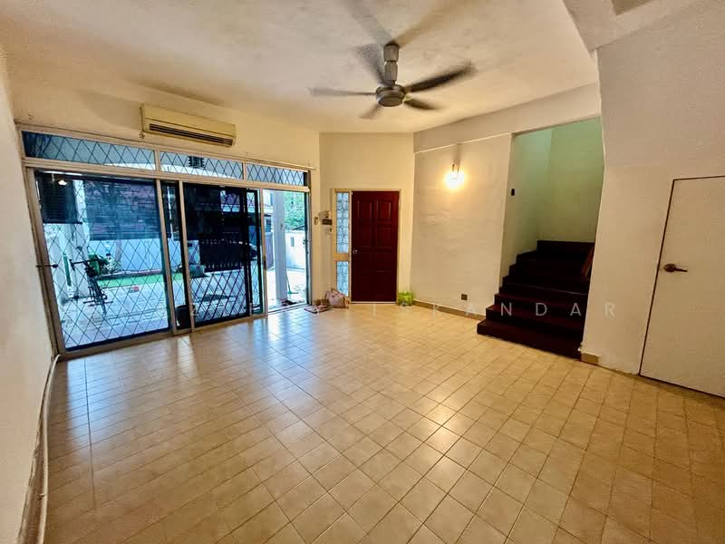 2-storey Terraced House for Rent in Ampang (Selangor) - Shaziery Iskandar - Living Room - PropertyGuru.com.my