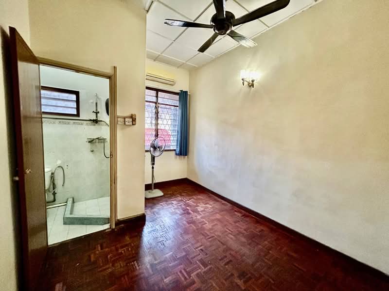 2-storey Terraced House for Rent in Ampang (Selangor) - Shaziery Iskandar - Interior - PropertyGuru.com.my