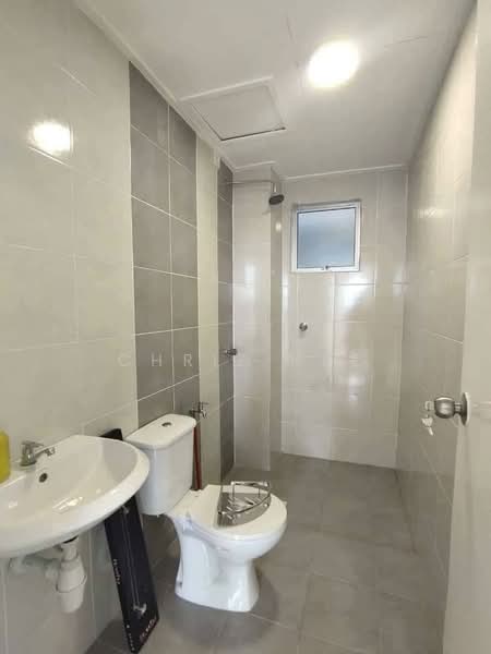 Condominium for Sale at Casa Residences - Chriz Hee - Bathroom - PropertyGuru.com.my