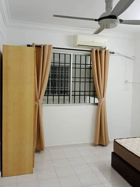 Apartment for Rent at Taman Pekaka Apartment - Alvin Sim - Bedroom - PropertyGuru.com.my