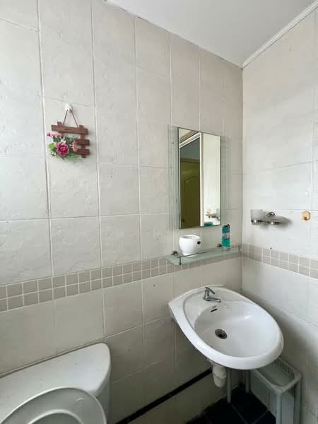 Condominium for Rent at The Boulevard - Xin Nee . - Bathroom - PropertyGuru.com.my
