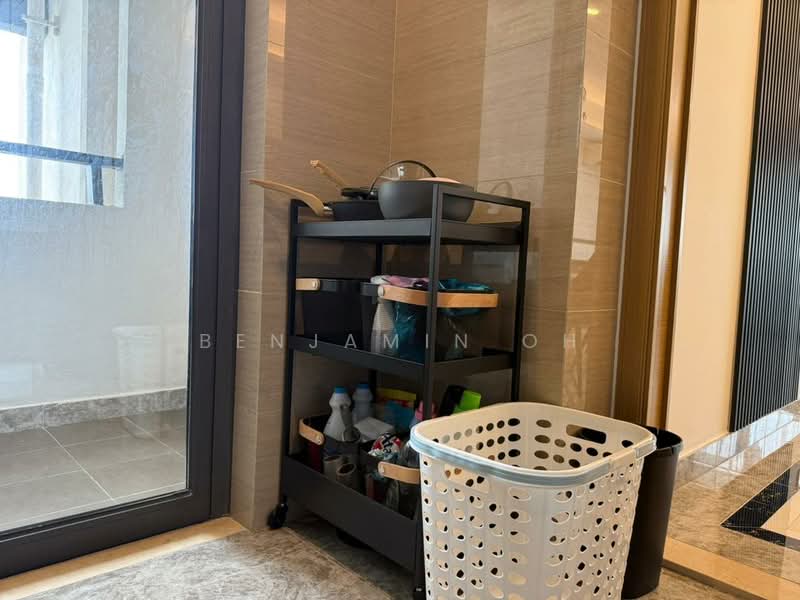 Kondominium untuk Disewa di R&F Princess Cove Phase 2-Seine Region - Benjamin Oh - Balcony - PropertyGuru.com.my