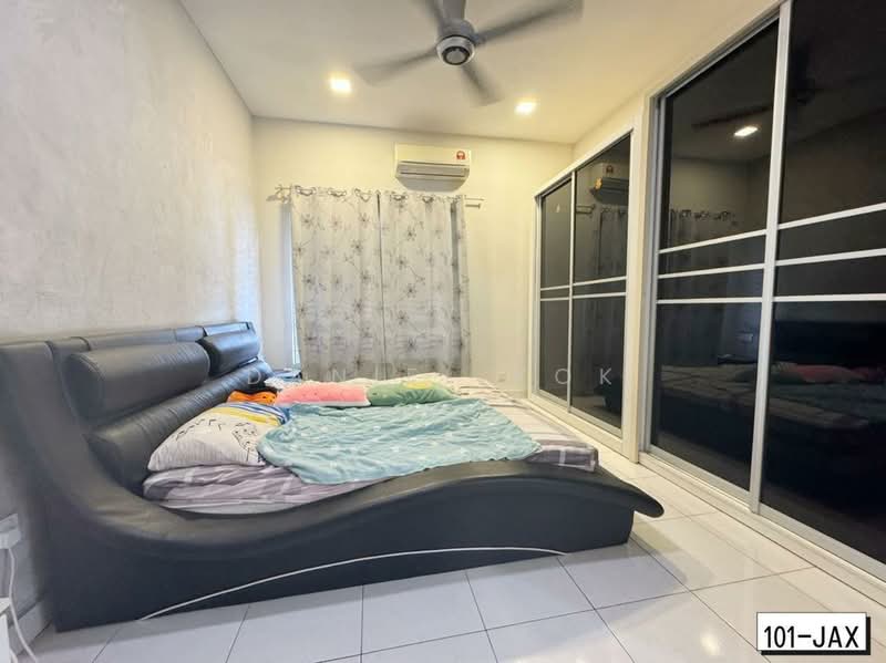 Semi-Detached House for Sale in Aman Perdana (Kapar) - Daniel Kok - Bedroom - PropertyGuru.com.my