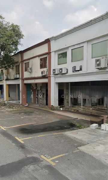 Factory for Rent in Seksyen 33 (Shah Alam) - Sam Yong - Exterior - PropertyGuru.com.my