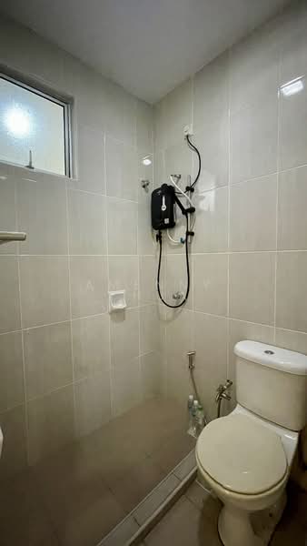 2-storey Terraced House for Rent in Kemuning Utama (Shah Alam) - Amenny Chua - Bathroom - PropertyGuru.com.my
