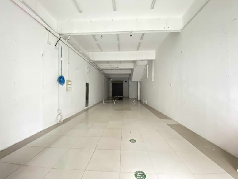 Kedai untuk Disewa di Shah Alam (Selangor) - Emily Kho - Interior - PropertyGuru.com.my