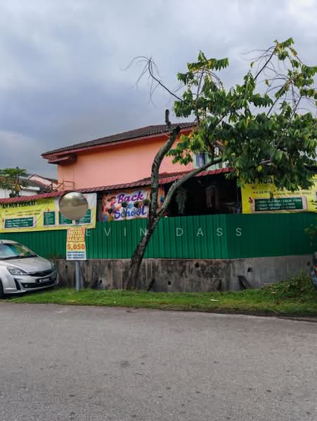 Rumah Teres untuk Dijual di Taman Pinggiran Putra (Seri Kembangan) - Kevin Dass - Exterior - PropertyGuru.com.my