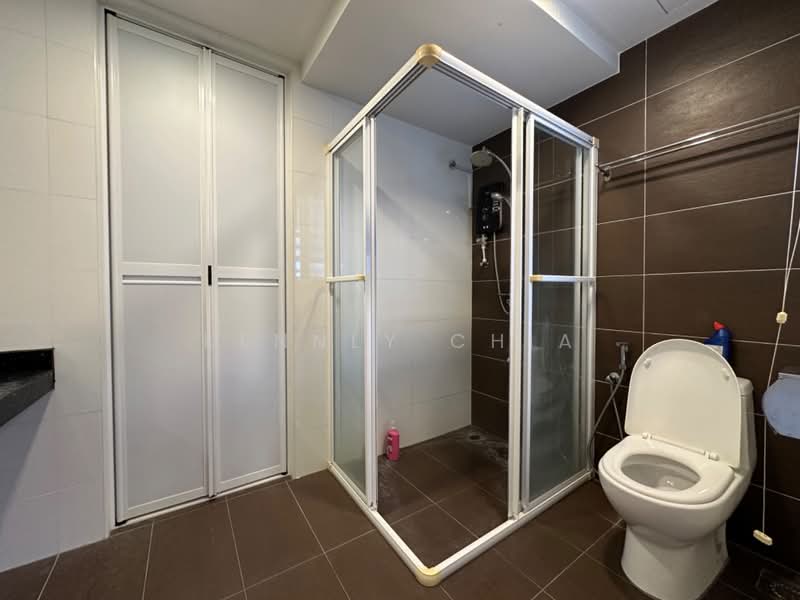 Kondominium untuk Disewa di The Straits View Condominium - Kennly Chia - Bathroom - PropertyGuru.com.my