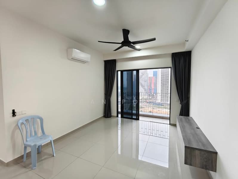 Servis Apartment untuk Disewa di D'Clover Residences - Sean Poon - Living Room - PropertyGuru.com.my