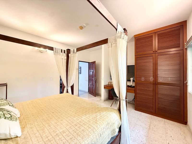Rumah Banglo untuk Dijual di Tanjung Gemok (Port Dickson) - Rafedah Binti Abdul Aziz - Bedroom - PropertyGuru.com.my