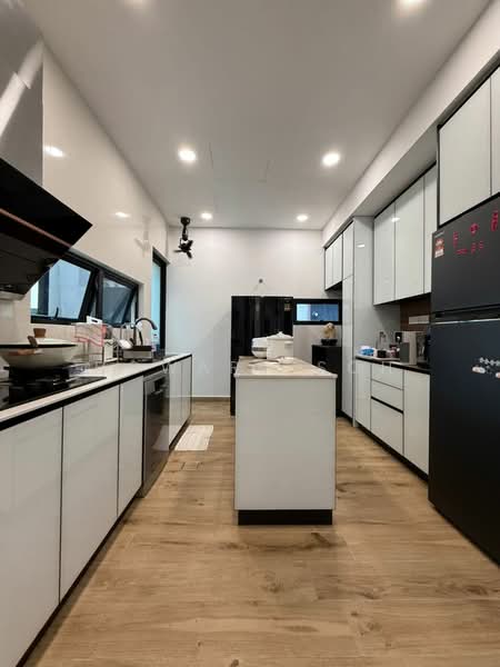Semi-Detached House for Sale in Eco Ardence (Setia Alam) - Howard Soh - Kitchen - PropertyGuru.com.my