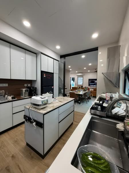Semi-Detached House for Sale in Eco Ardence (Setia Alam) - Howard Soh - Kitchen - PropertyGuru.com.my