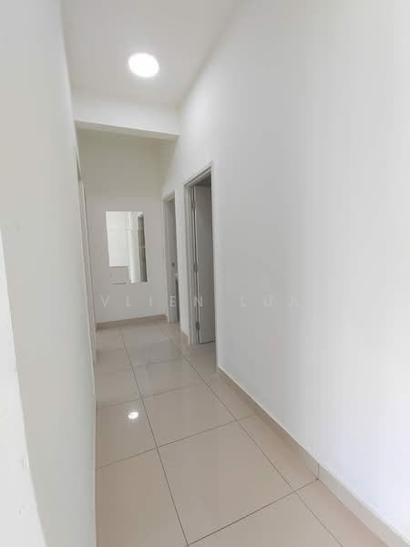 Servis Apartment untuk Dijual di Meridin Bayvue @ Sierra Perdana - Vlien Lua - PropertyGuru.com.my