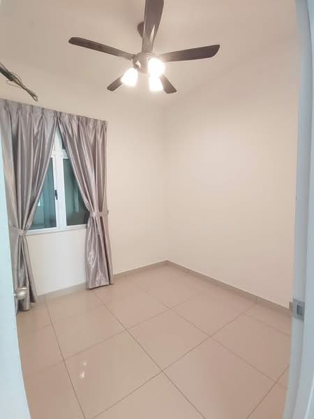 Servis Apartment untuk Dijual di Meridin Bayvue @ Sierra Perdana - Vlien Lua - PropertyGuru.com.my