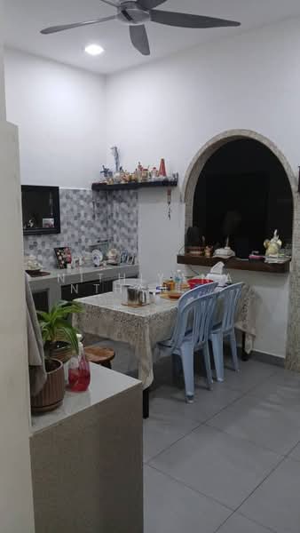 Bungalow for Sale in KLCC (KL City Centre) - Nithiyananthan Vadivelu - Dining Room - PropertyGuru.com.my