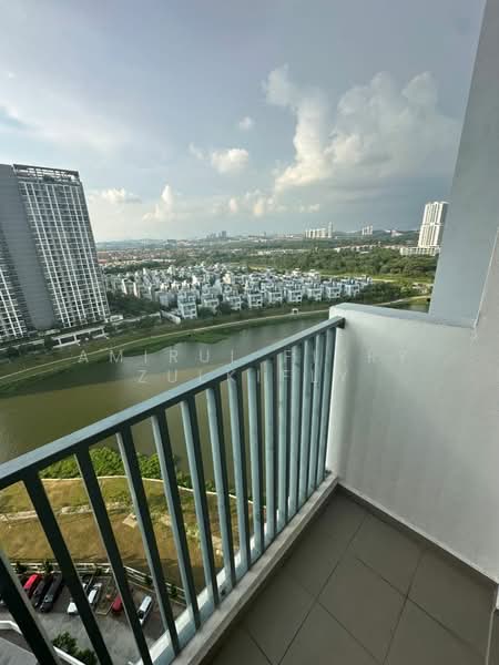 Kondominium untuk Disewa di Lakefront Homes - Amirul Fikry Zulkifly - Balcony - PropertyGuru.com.my