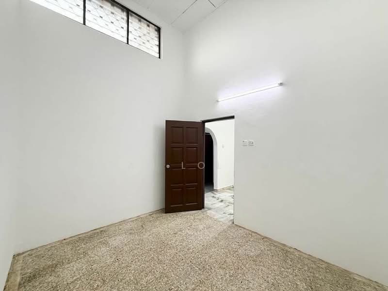 Terraced House for Sale in Taman Desa Rhu (Sikamat) - Madam Lolaliza - Interior - PropertyGuru.com.my