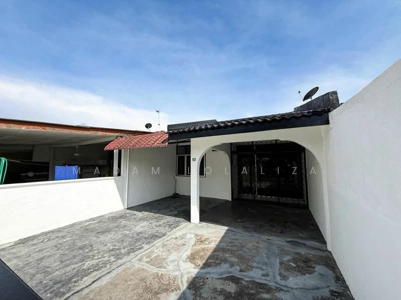 Terraced House for Sale in Taman Desa Rhu (Sikamat) - Madam Lolaliza - Exterior - PropertyGuru.com.my