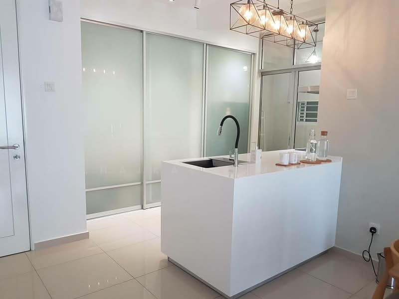 Kondominium untuk Dijual di Midfields - Zulhaikal Asmadee - Kitchen - PropertyGuru.com.my
