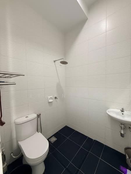 Rumah Teres untuk Disewa di Kota Masai (Pasir Gudang) - Ethan Gan - Bathroom - PropertyGuru.com.my