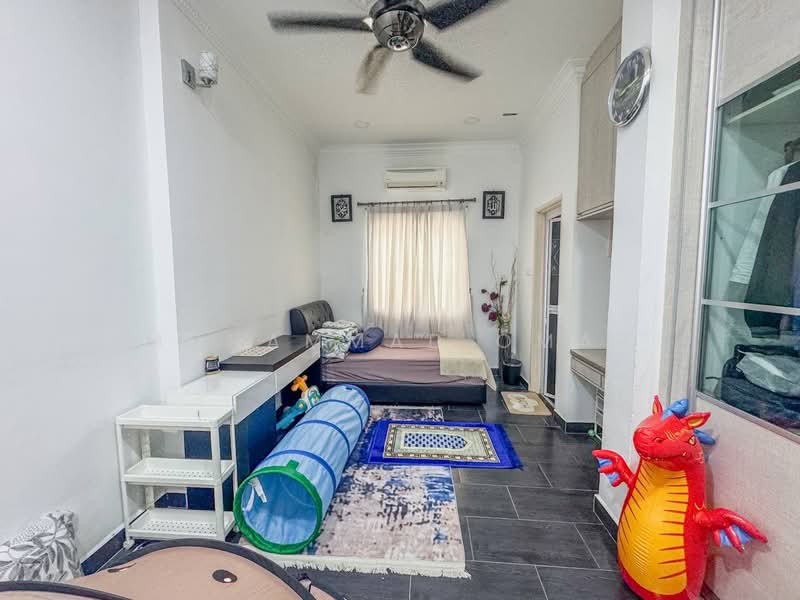 3-storey Terraced House for Sale in Ampang (Selangor) - Mohammad Omar - PropertyGuru.com.my