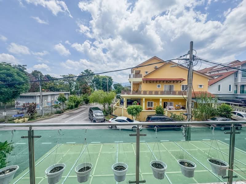 3-storey Terraced House for Sale in Ampang (Selangor) - Mohammad Omar - PropertyGuru.com.my