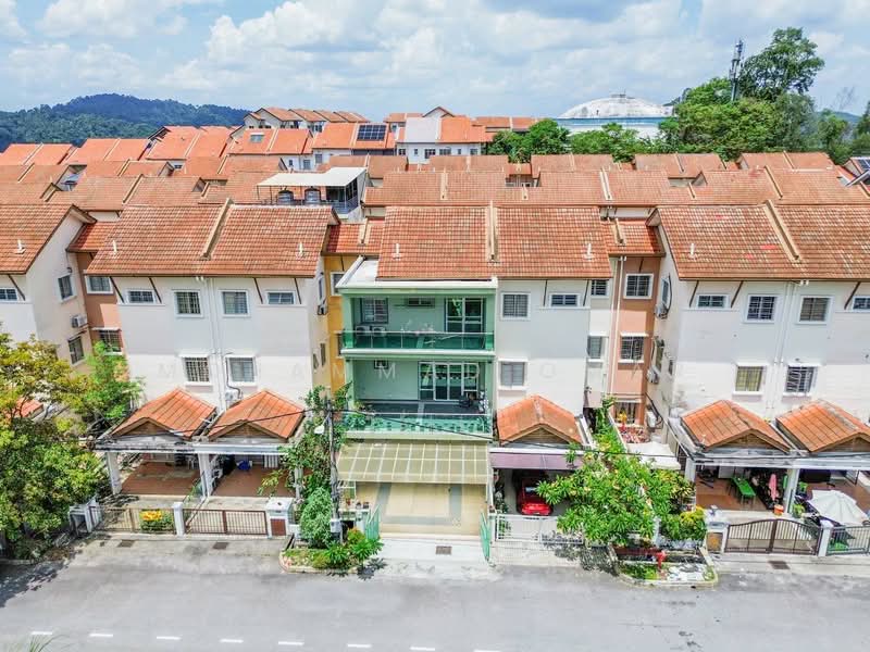 3-storey Terraced House for Sale in Ampang (Selangor) - Mohammad Omar - PropertyGuru.com.my