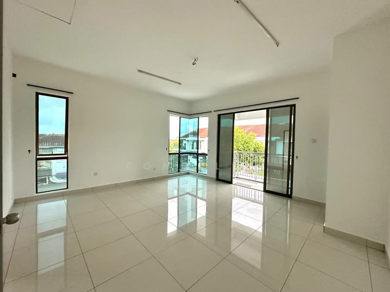 Rumah Teres 2 Tingkat untuk Dijual di Bandar Dato Onn (Tebrau) - Fong Lik - Living Room - PropertyGuru.com.my