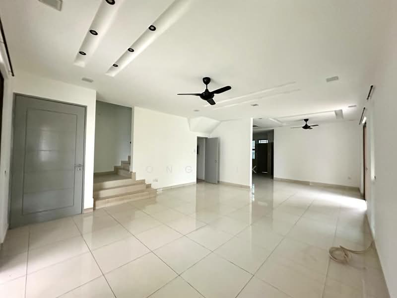 Rumah Teres 2 Tingkat untuk Dijual di Bandar Dato Onn (Tebrau) - Fong Lik - Living Room - PropertyGuru.com.my