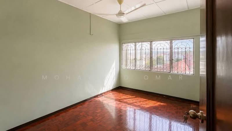 Rumah Teres 2 Tingkat untuk Dijual di Taman Cempaka (Ampang) - Mohammad Omar - PropertyGuru.com.my