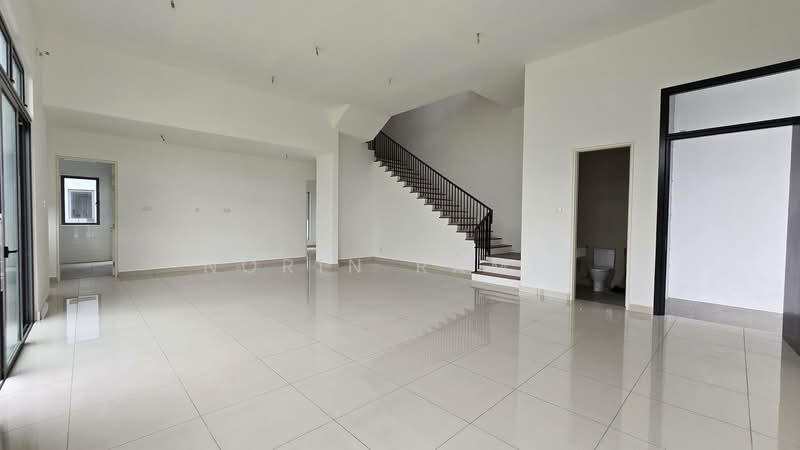 Rumah Berkembar untuk Dijual di Klang (Selangor) - Norin Ramli - Living Room - PropertyGuru.com.my