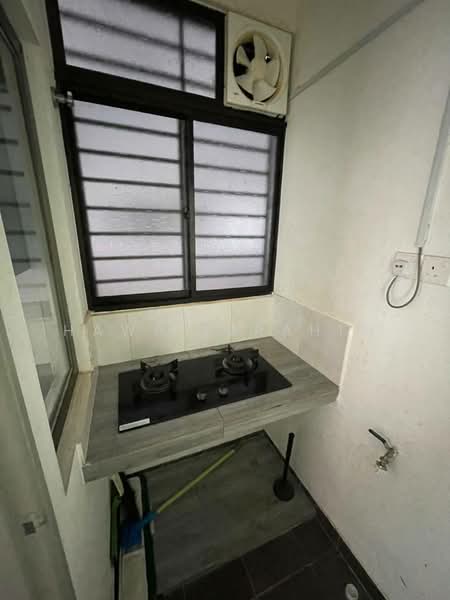 Condominium for Sale at Residensi Zamrud - Hawa Ibrahim - Kitchen - PropertyGuru.com.my