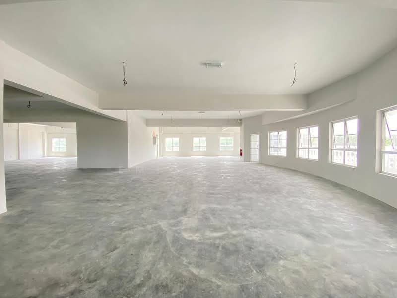 Kedai untuk Disewa di Seksyen 23 (Shah Alam) - Emily Kho - Interior - PropertyGuru.com.my