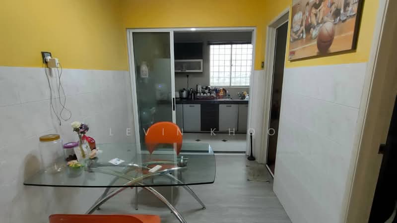 2-storey Terraced House for Sale in Saujana Damansara (Damansara Damai) - Levin Khoo - Kitchen - PropertyGuru.com.my