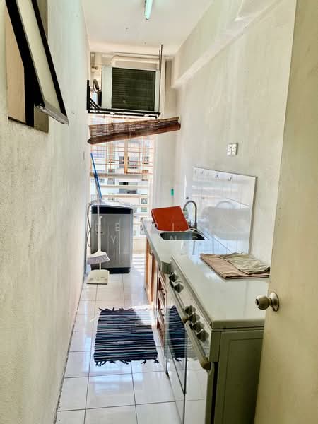 Kondominium untuk Dijual di Vista Millennium Condominium - Derrick Yeong - Kitchen - PropertyGuru.com.my