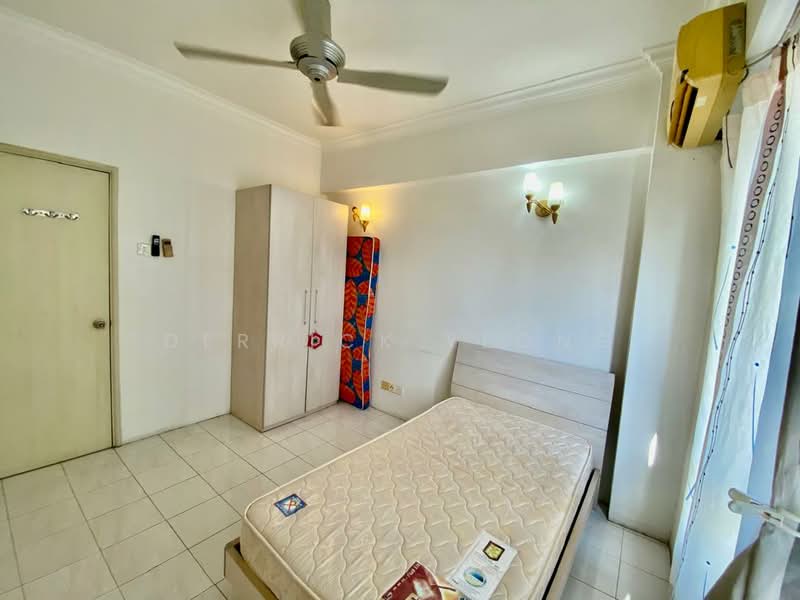 Kondominium untuk Dijual di Vista Millennium Condominium - Derrick Yeong - Bedroom - PropertyGuru.com.my