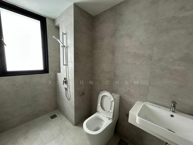 Servis Apartment untuk Disewa di Arunya @ KL North - Yi Jun Cham - Bathroom - PropertyGuru.com.my