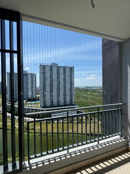 Condominium for Rent at Lakefront Residence - Amirul Fikry Zulkifly - View - PropertyGuru.com.my
