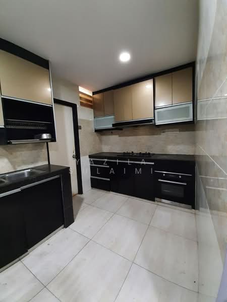 Apartment for Sale at Desaminium Rimba - Yazila Sulaimi - Kitchen - PropertyGuru.com.my