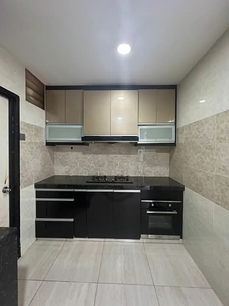 Apartment for Sale at Desaminium Rimba - Yazila Sulaimi - Kitchen - PropertyGuru.com.my