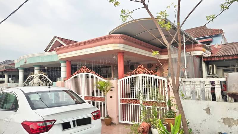 1.5-storey Terraced House for Sale in Kapar (Selangor) - Azmi . - Exterior - PropertyGuru.com.my