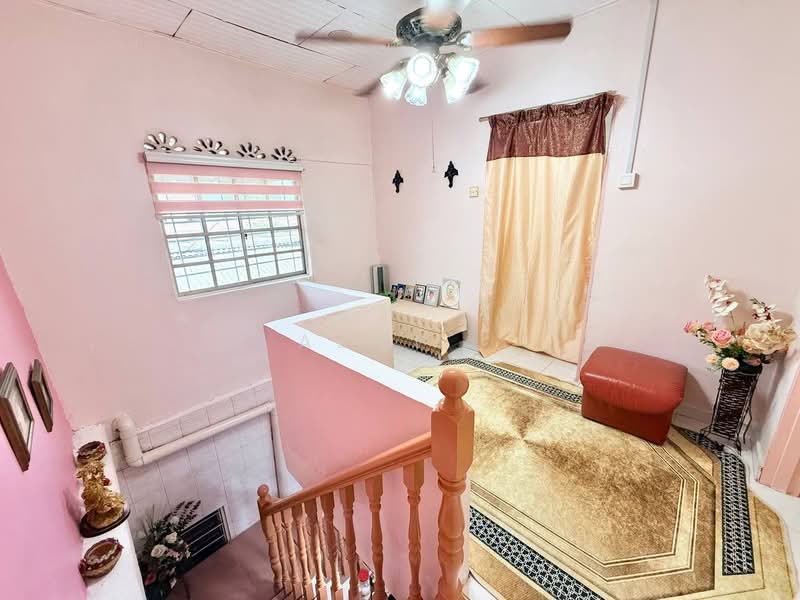 1.5-storey Terraced House for Sale in Kapar (Selangor) - Azmi . - PropertyGuru.com.my
