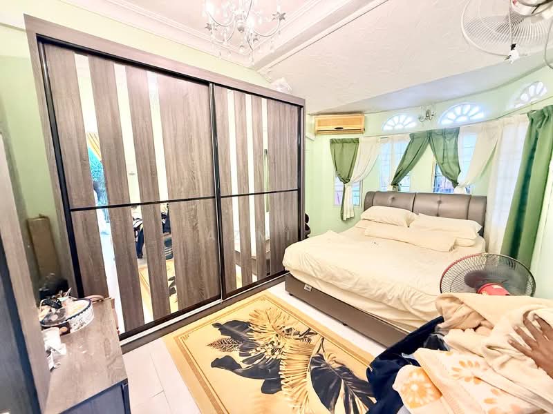 1.5-storey Terraced House for Sale in Kapar (Selangor) - Azmi . - PropertyGuru.com.my