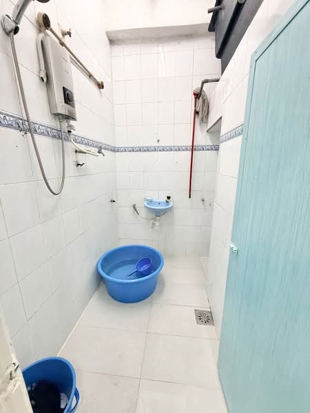 1.5-storey Terraced House for Sale in Kapar (Selangor) - Azmi . - PropertyGuru.com.my
