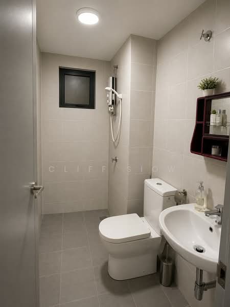 Service Residence for Sale at M Centura - Cliff Siow - Bathroom - PropertyGuru.com.my