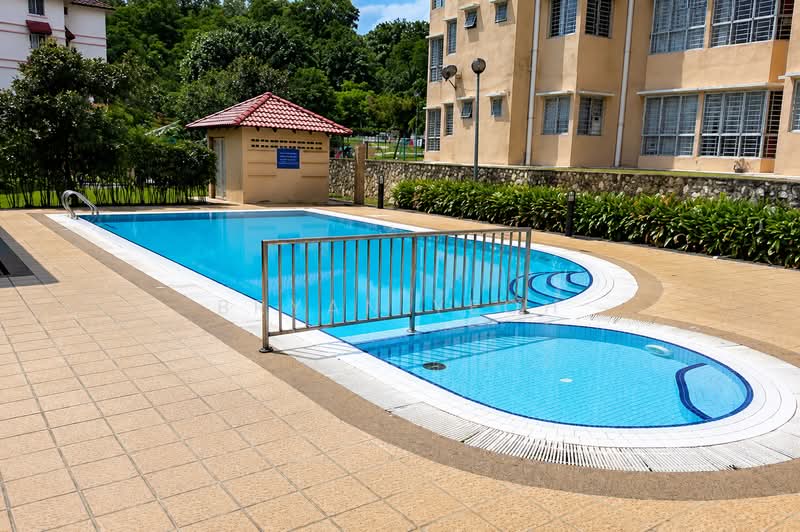 Apartment for Sale at Pangsapuri Merak - Bryan Yeoh - Exterior - PropertyGuru.com.my