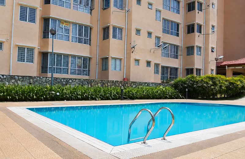 Apartment for Sale at Pangsapuri Merak - Bryan Yeoh - Exterior - PropertyGuru.com.my