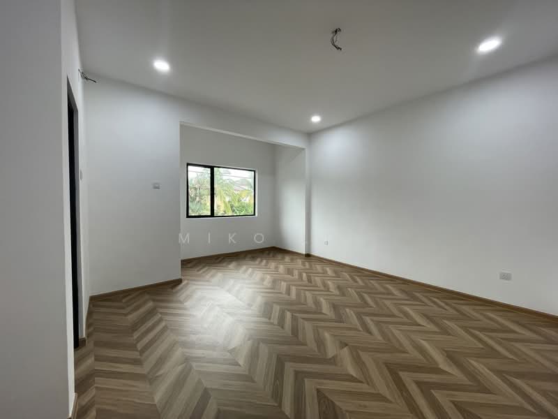Rumah Teres 2 Tingkat untuk Dijual di Bandar Sungai Long (Selangor) - Miko Lew - PropertyGuru.com.my