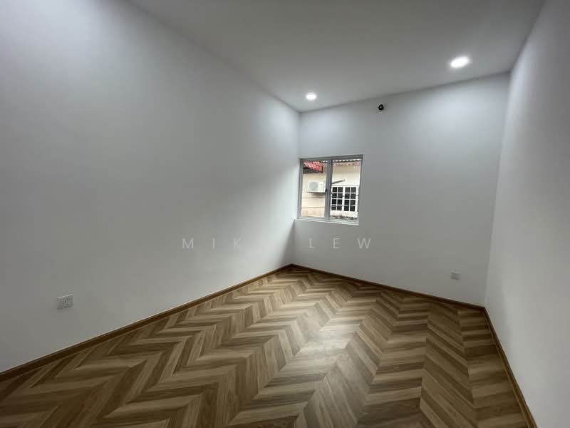 Rumah Teres 2 Tingkat untuk Dijual di Bandar Sungai Long (Selangor) - Miko Lew - PropertyGuru.com.my