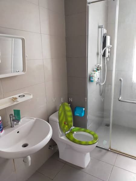 Condominium for Sale at Casa Green Condominium - Steven Tay - Bathroom - PropertyGuru.com.my